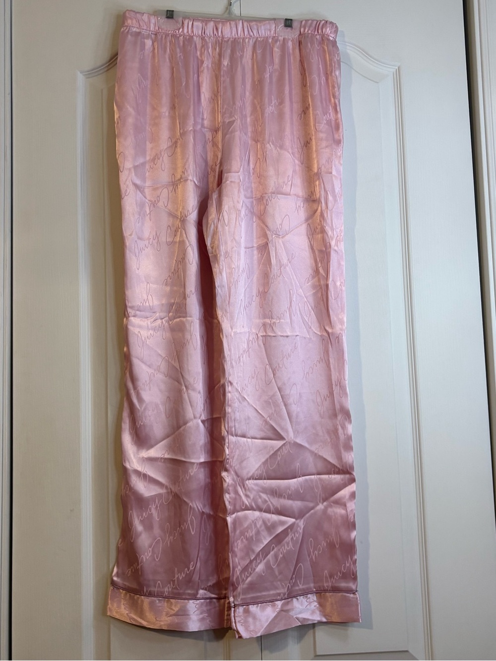 Juicy Couture Pyjama Set - Picture 5 of 5